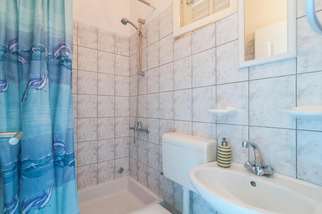 Apartman Neven Podgora Esterno foto
